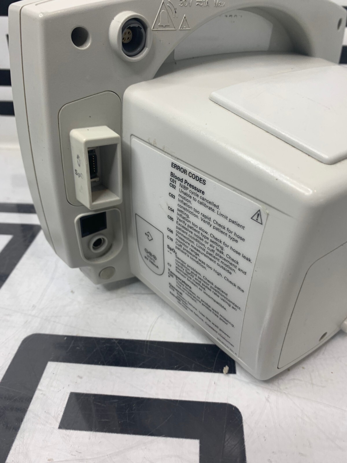 Used Welch Allyn 53XXX Vital Signs Monitor NIBP BP Blood Pressure 300 Series SPO2