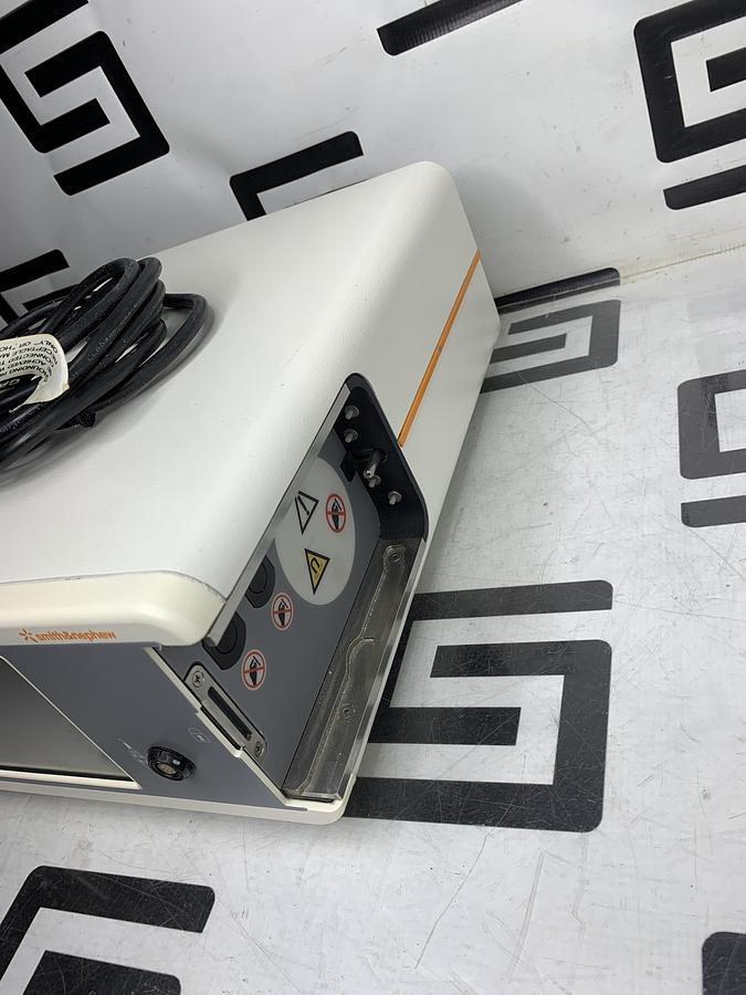 Used Smith & Nephew Dyonics 25 Fluid Management System Control Unit 7211010