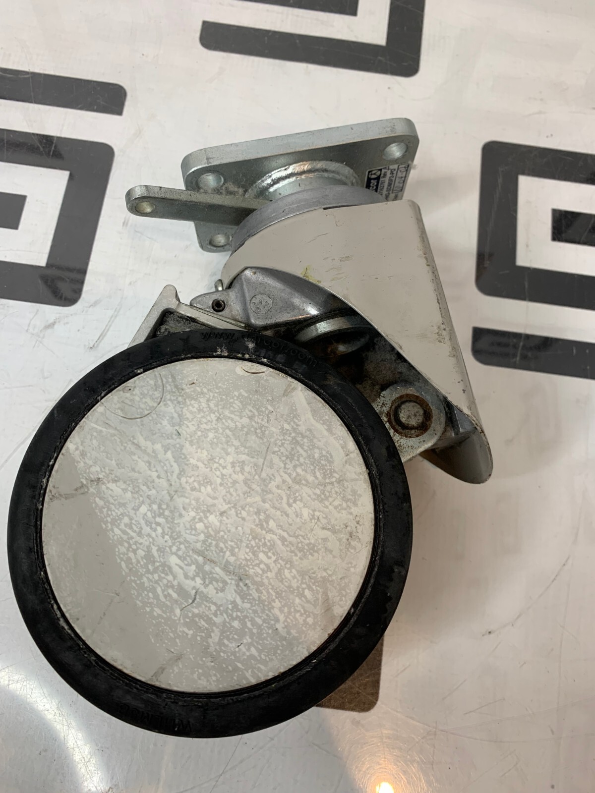 Used PHILIPS IU22 IE33 453561163761 5" REAR WHEEL SH ABS SWIVEL LOCK CASTER W/O BRAKE