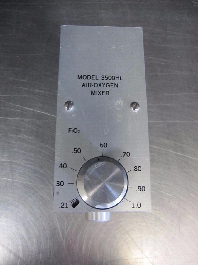 Used Sechrist 3500HL Air-Oxygen Mixer with Pole Mount (A)