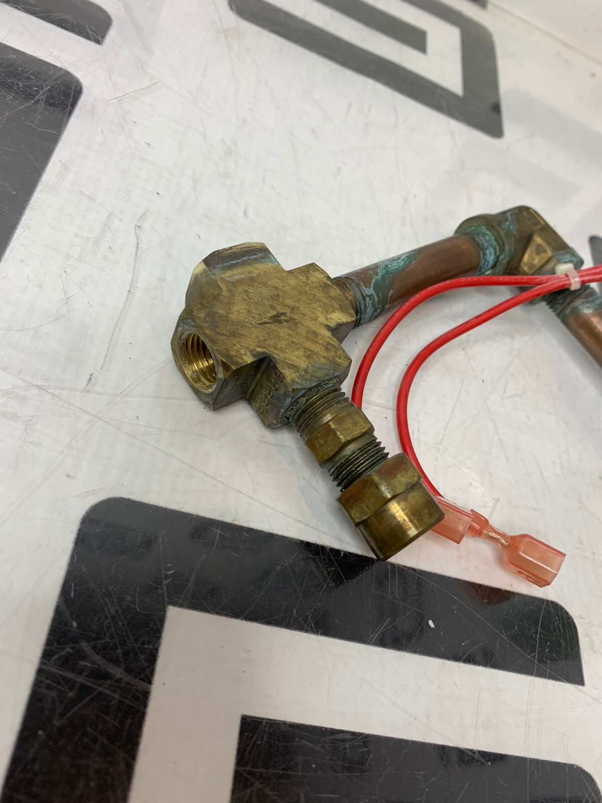 Used CryoPlus 2 Solenoid Valve ASSY. 195025 ASCO Forma Scientific 8263G205LT 304063