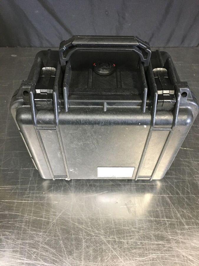 Used Aesthetic Device w/ Applicator