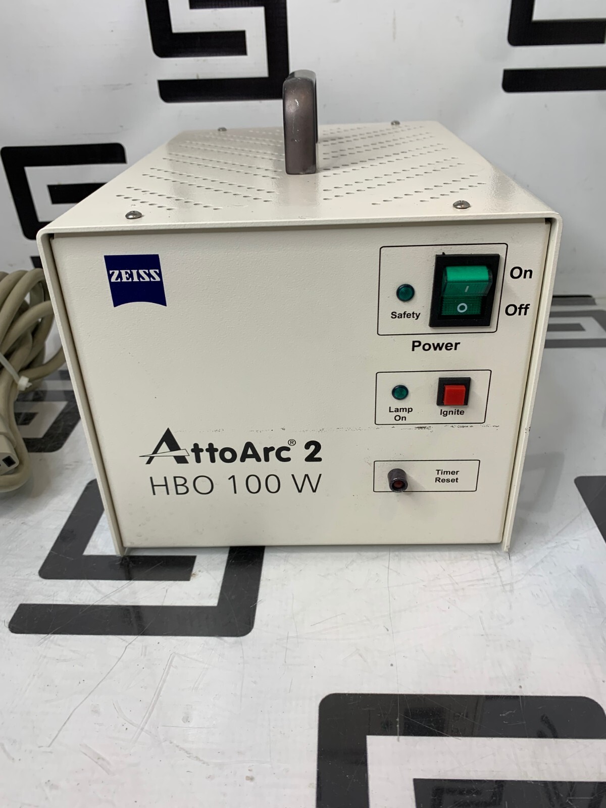 Used ZEISS ATTOARC 2 HBO 100 W MICROSCOPE ILLUMINATION LIGHT SOURCE POWER SUPPLY