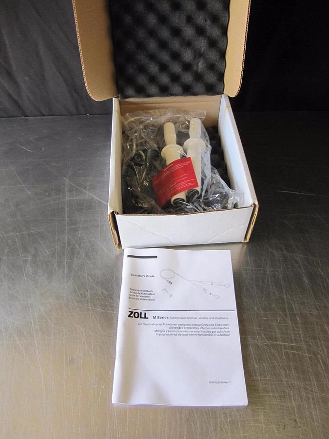 Used Zoll M Series 8011050101 Medical Corporation Internal Handles Autoclavable