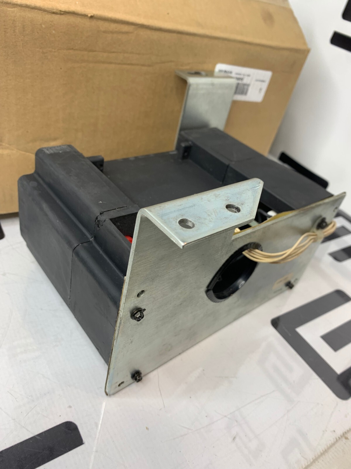 Used Xerox DocuPrint 4635 DocuTech 135 180 105K01385 105K1385 HVAC O/P ASSY Module