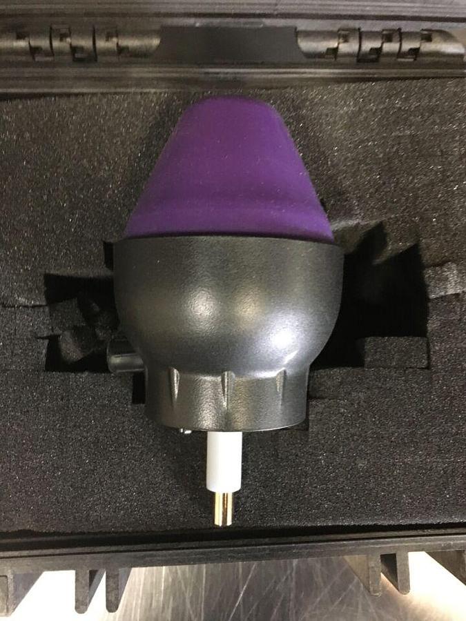 Used Aesthetic Device w/ Applicator