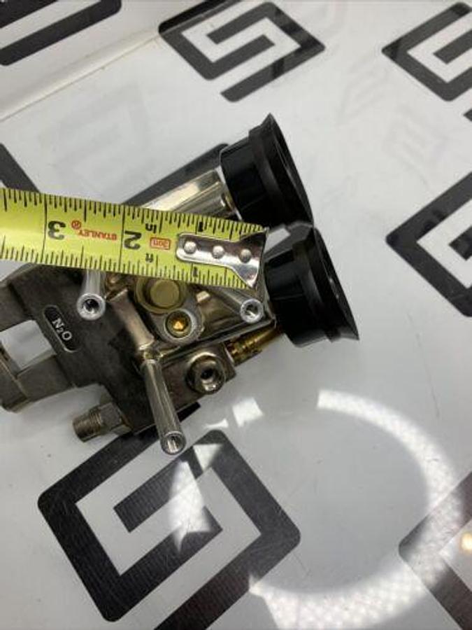 Used Anesthesia Regulator N2O Oxide N Block