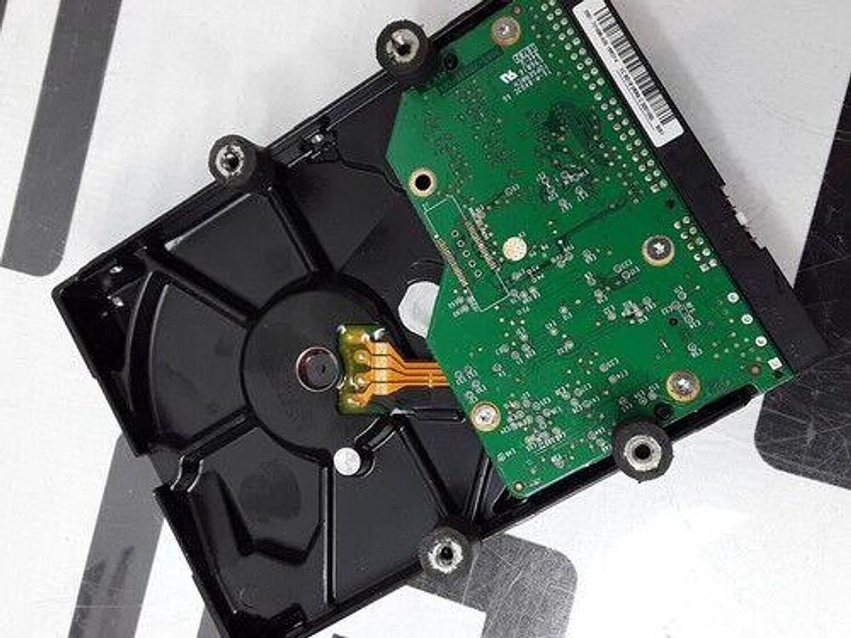 Used IU22 IE33 4535 613 29512 2.0.0.1 OS SIP1 iU22/iE33 Hard Drive 320GB