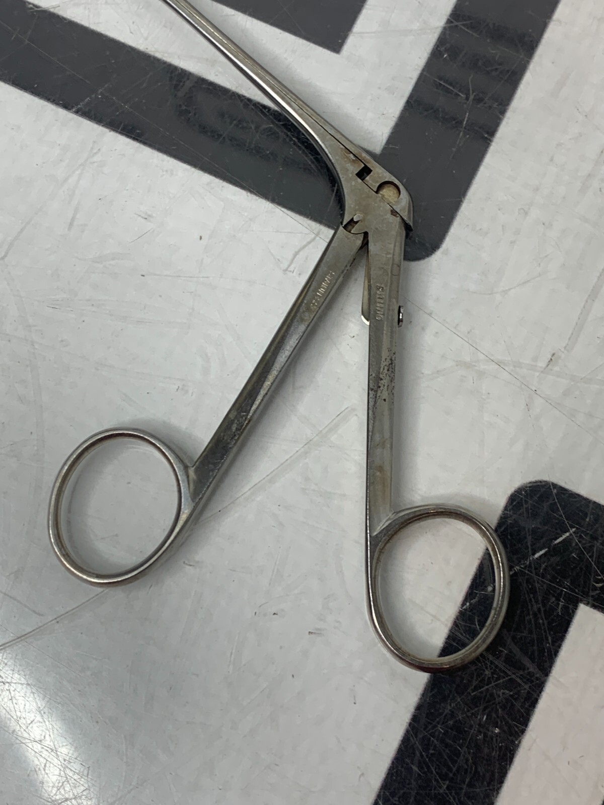 Used Pilling Forceps 50-5106 Up-Bite Jackson Cup 6mm Surgical