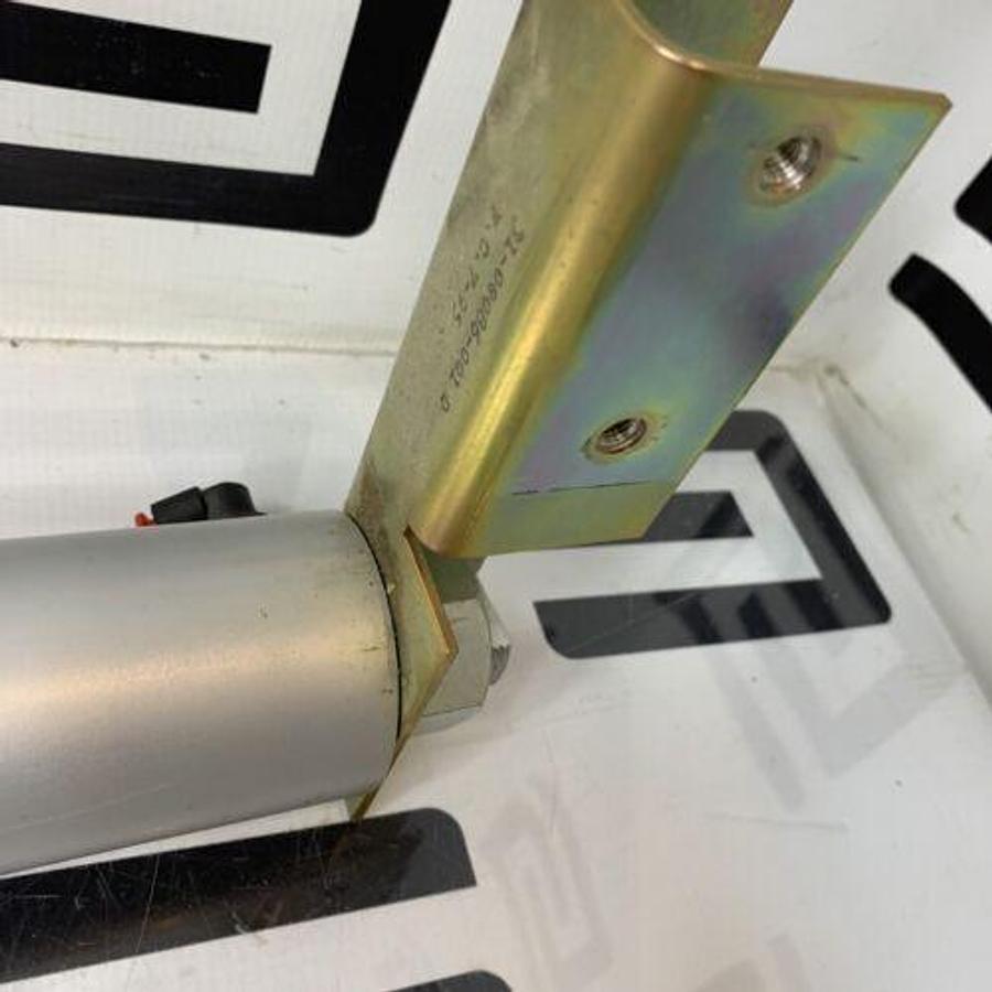 Used PARKER CYLINDER DIVISION 200CPLU16C1100