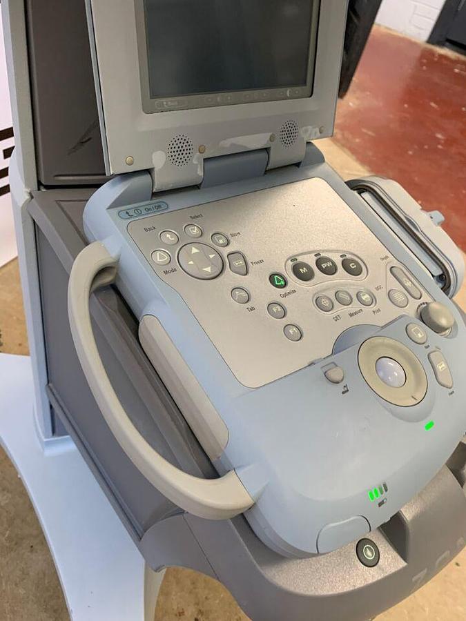 Used Zonare Z.One 4.7 SmartCart Diagnostic Ultrasound System   Scan Engine Docking Z1