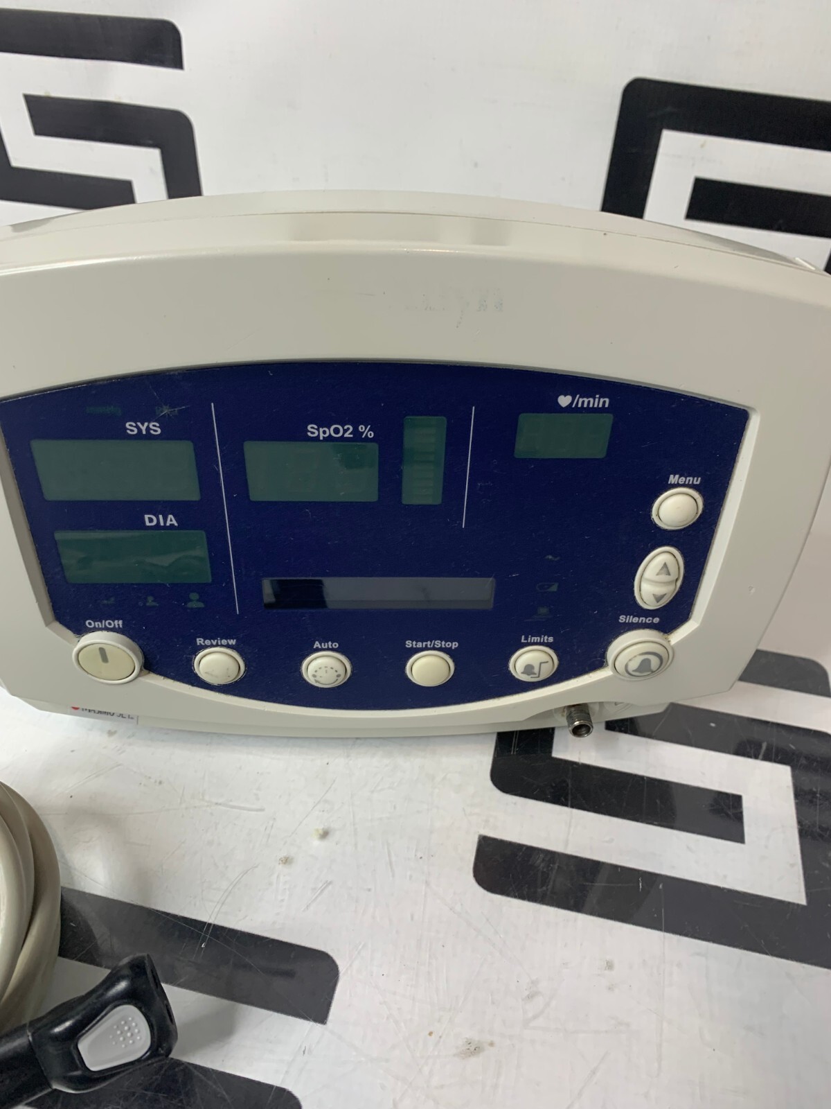 Used Welch Allyn 53S00 Vital Signs Monitor NIBP BP Blood Pressure 300 Series SPO2