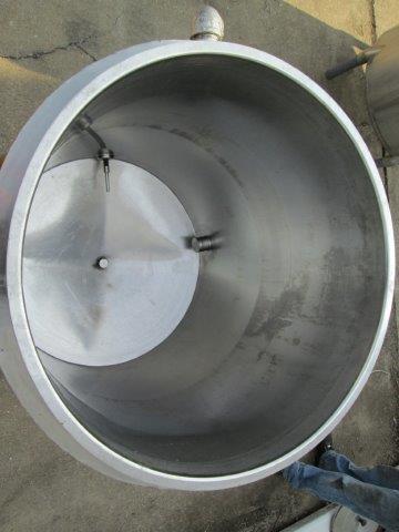 Used 100 GALLON VERTICAL PROCESSOR TANK