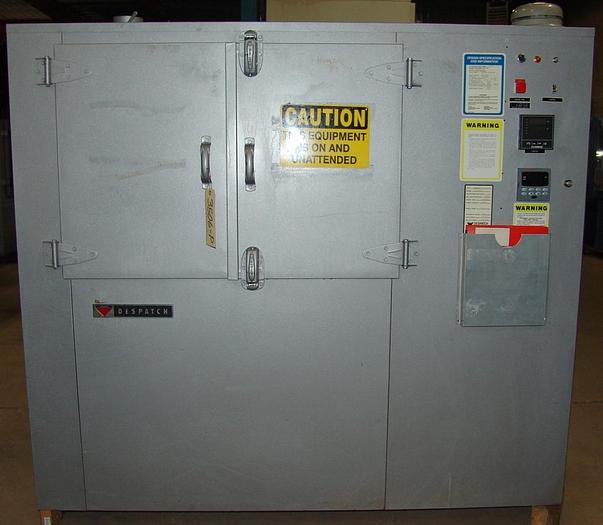 Used 37"W x 25"H x 19"L Despatch V-23 STD Cabinet Oven, 500°F, Electric