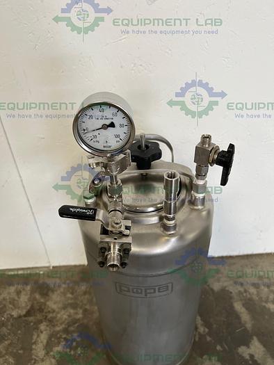 Used Pope Scientific  17 Liter Pressure Vessel 100 PSI at 100°F w/ Gauge & Dip Tube