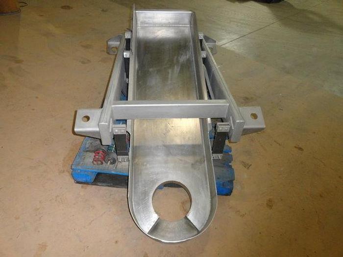 Used Key Technologies Iso-Flo Vibratory Conveyor; Scale feed pan
