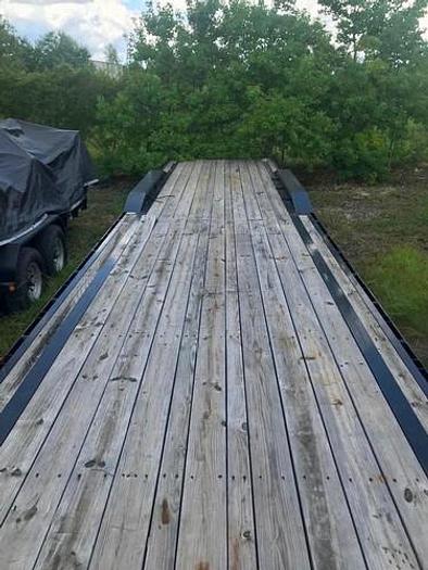 Used 2017 Load Trail 40' Gooseneck Trailer