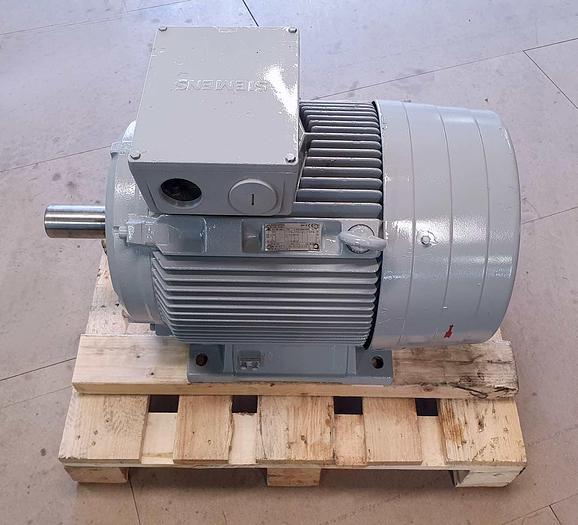 Used Siemens 3-phase motor 30kW