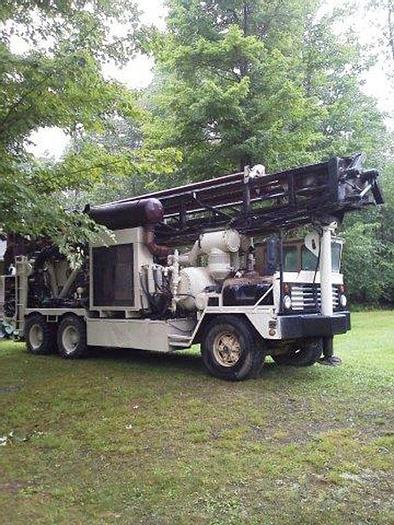 Used 1977 Ingersoll-Rand T4W DH drill rig - SOLD