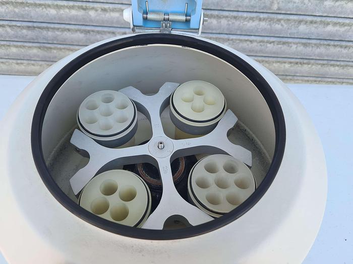 Used Thermo Centra CL-2 Centrifuge