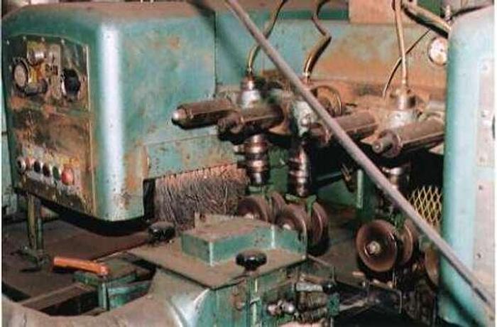 Used Waco Universal Moulder Giant