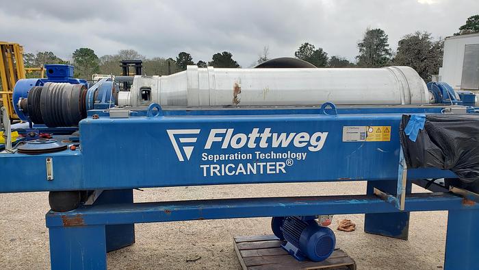 Used 2005 Flottweg Z6E-4/444