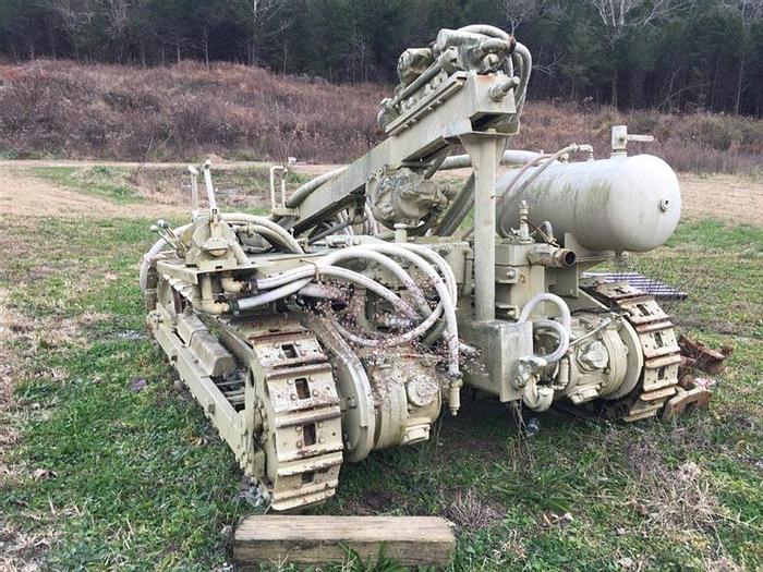 Used 1986 Ingersoll-Rand CM 351 Drill Rig Crawlair