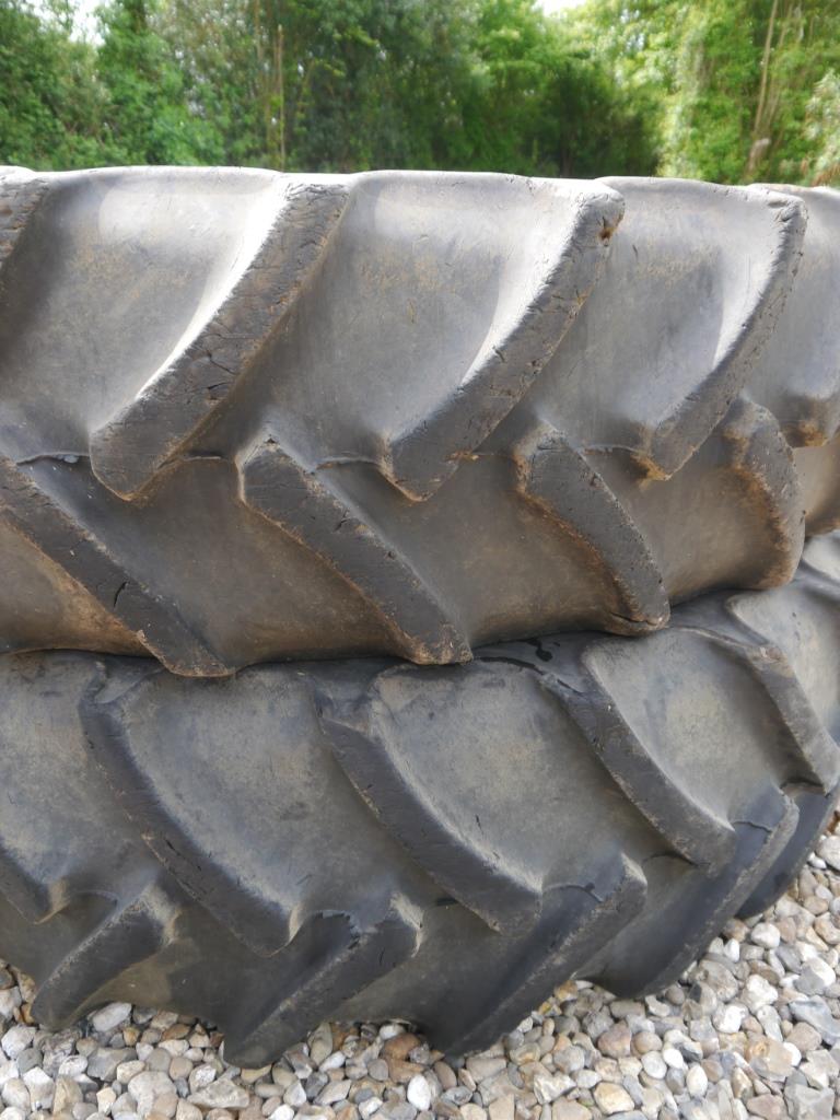 Used Continental 420/85 R38 Tyres