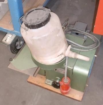 Used Karl Tränklein KAM11 OB 60 edge banding 1985