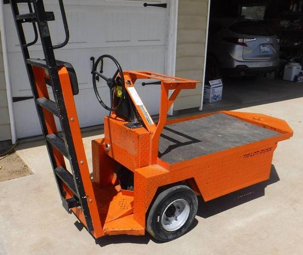 Used Taylor Dunn Stock Chaser SC-1-59