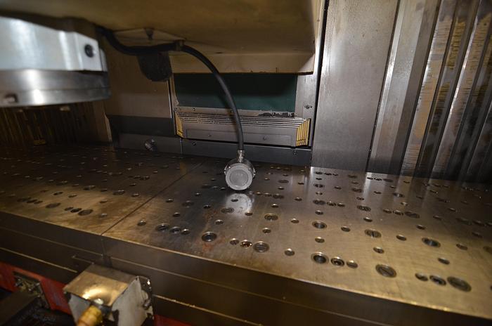 Begagnad MV40 Mazak VTC 200 C II