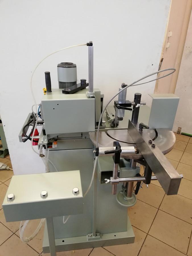Used AUTOMATIC POST MILLING MACHINE GRAULE AKF 6/250