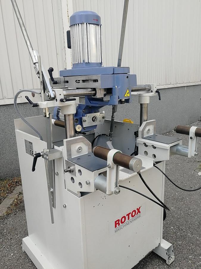 Używane FREZARKO - KOPIARKA (KLAMKOWNICA) ROTOX KF 349 ROK 2005