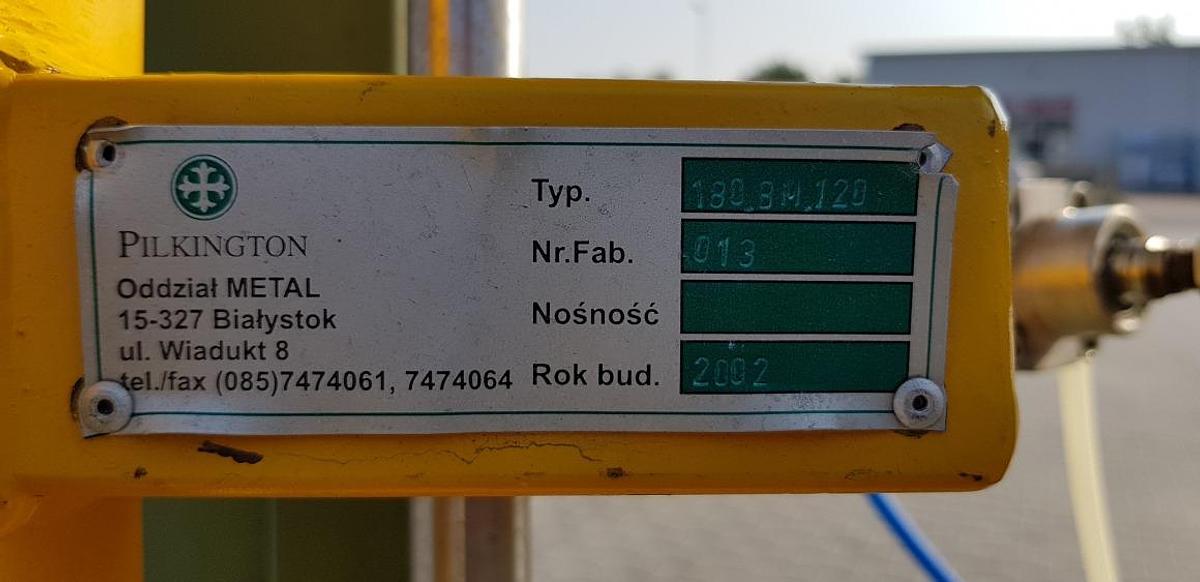 Używane PRASA DO KONTROLI I SZKLENIA PILKINGTON ROK 2002