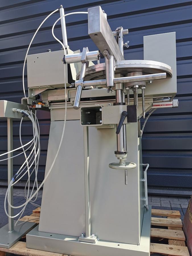 Używane FREZARKA DO SŁUPKA AUTOMATYCZNA GRAULE AKF 6/250