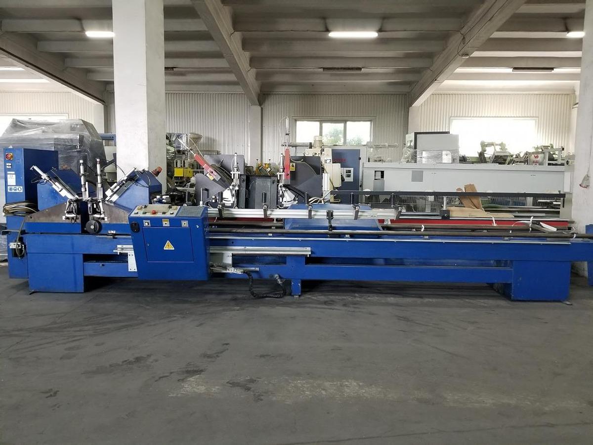 Used AUTOMATIC DOUBLE-HEADED SAW FOM INDUSTRIE BLITZ 45
