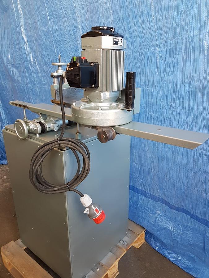 Used POLE MILLING MACHINE GRAULE AKF 4/200
