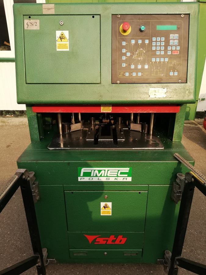 Używane OCZYSZCZARKA DO NAROŻY STB WPBF 4 ROK 2002