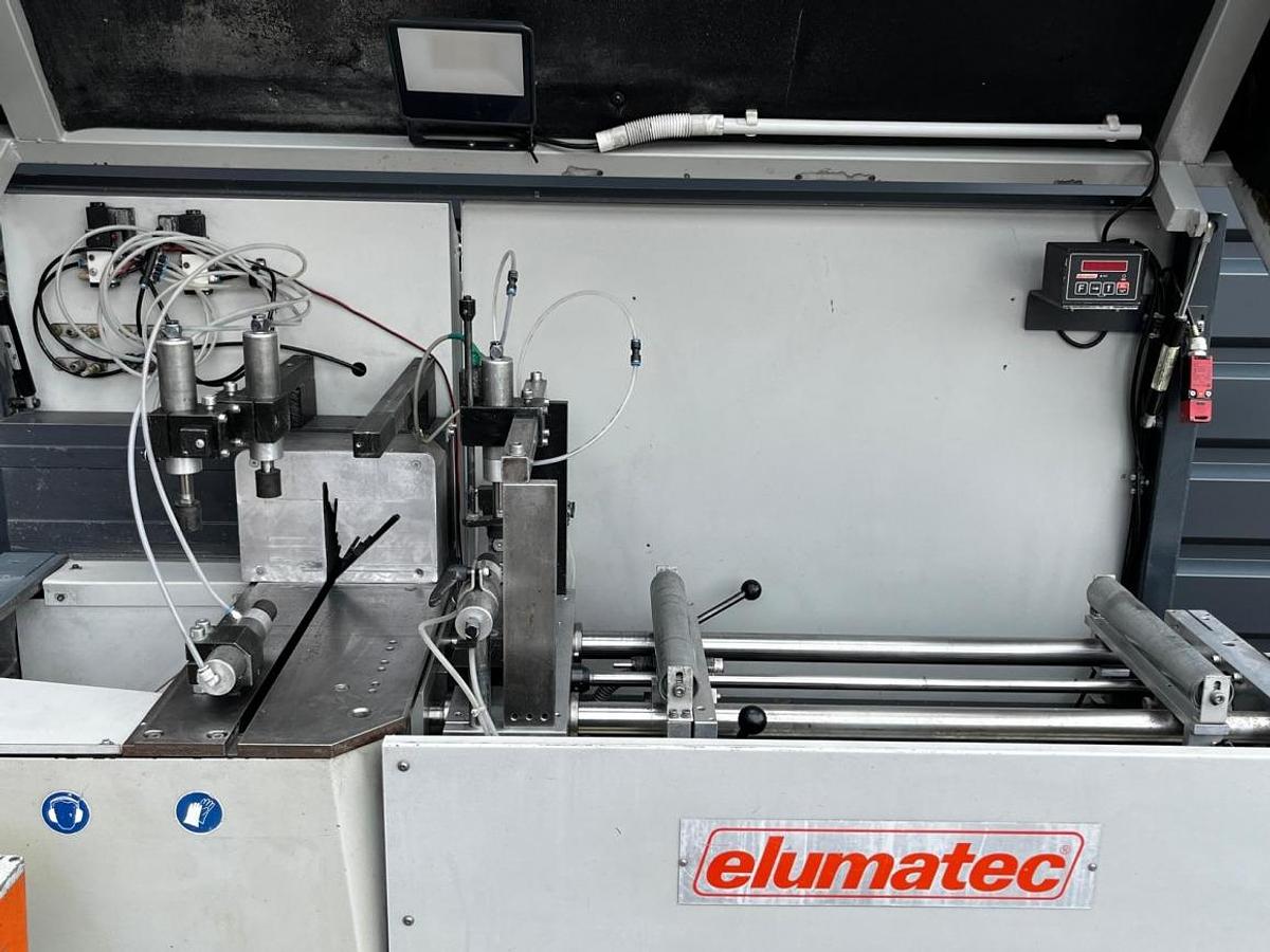 Używane AUTOMAT DO CIĘCIA ELUMATEC SA 142/35 ROK 2001