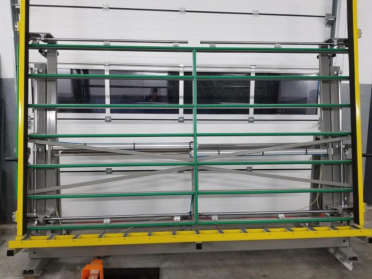Used INSPECTION AND GLAZING PRESS ELUMATEC VE 3000 / FENSTERTECHNIK