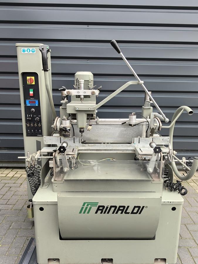 Used MILLING AND COPYING MACHINE RINALDI COPIA 380 S YEAR 2008
