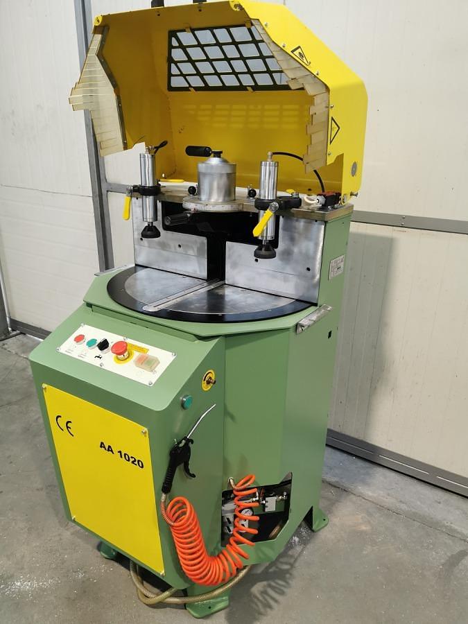 Używane PIŁA JEDNOGŁOWICOWA AUTOMATYCZNA KABAN AA 1020 ROK 2008