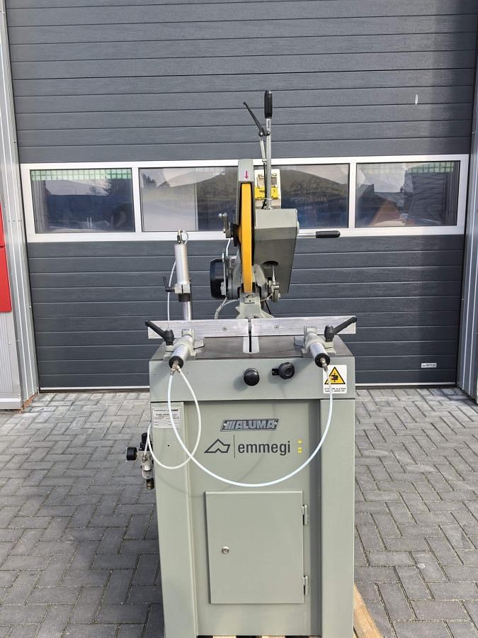 Used SINGLE HEAD SAW EMMEGI MSP 400 S YEAR 2011
