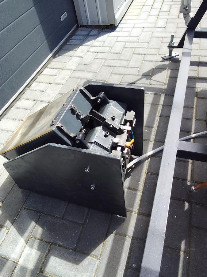 Used ELUMATEC FITTING TABLE FAZ 2800