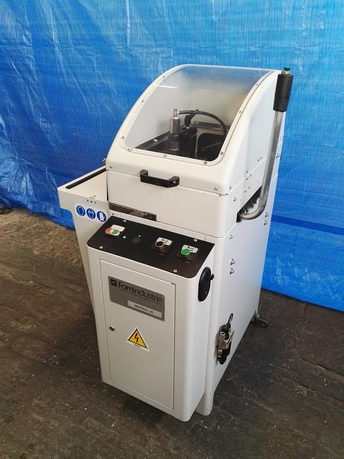 Used POLE MILLING MACHINE FOM INDUSTRIE MISTRAL 26 YEAR 2007