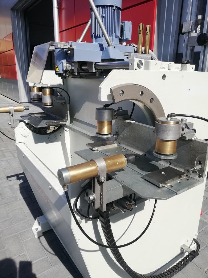 Used ROTOX MILLING AND COPYING MACHINE KF 348