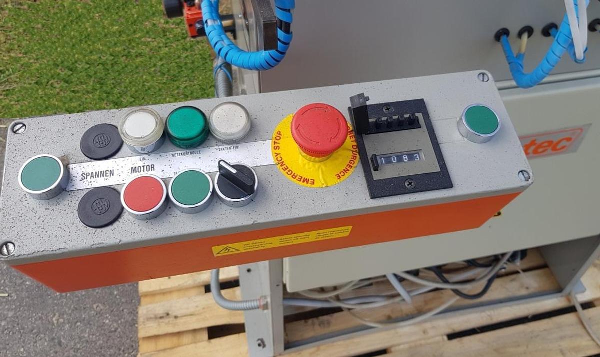 Używane AUTOMAT DO CIĘCIA ELUMATEC SA 73/35
