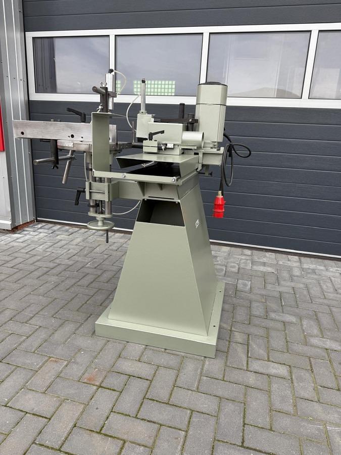 Used POLE MILLING MACHINE GRAULE AKF 6/250
