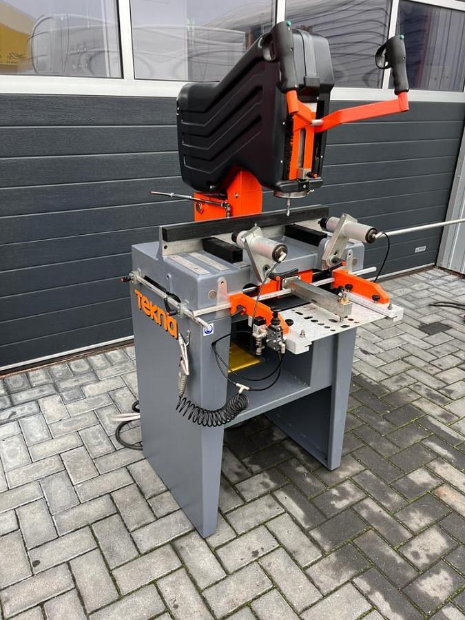 Used MILLING AND COPYING MACHINE TEKNA TK 579 A YEAR 2008