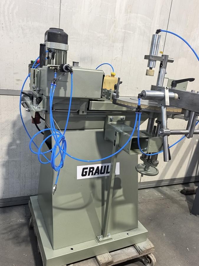 Used POLE MILLING MACHINE GRAULE AKF 6 /250 YEAR 2000